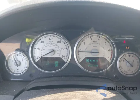 2010 Chrysler Town & Country Touring from USA, damaged, VIN 2A4RR5DX1AR290963